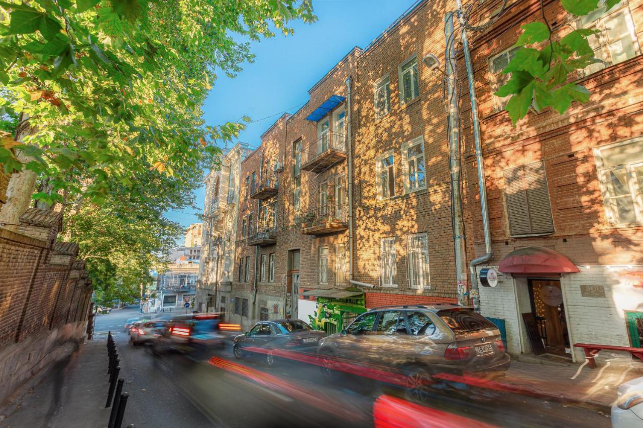 Apartamento Old Tbilisi, In Front Of Wine Factory Exterior foto